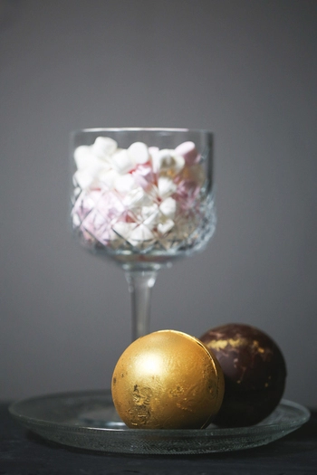 Slaščičarski paket Čokoladna krogla presenečenja